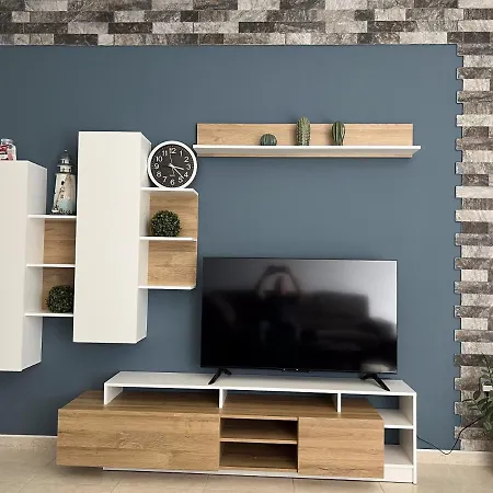 Grey Stone * Konia